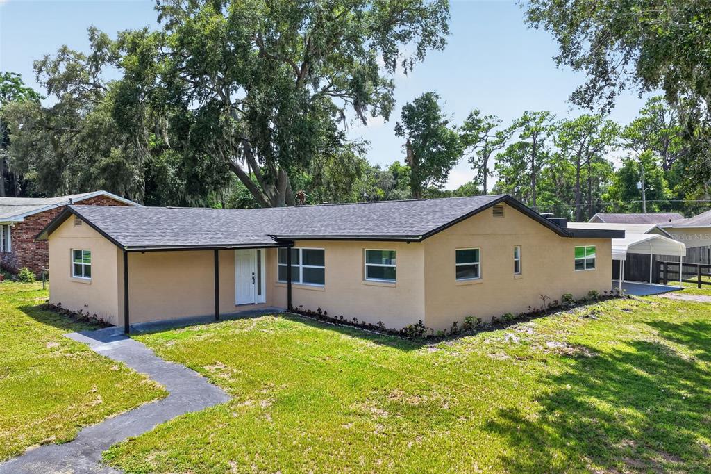 Property for sale at 708 CINDY AVENUE, FRUITLAND PARK, FL, 34731