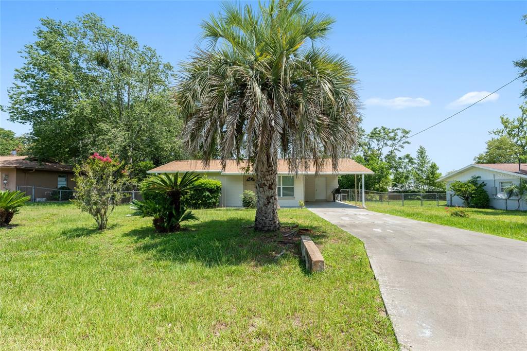 Property for sale at 21545 SW HONEYSUCKLE STREET, DUNNELLON, FL, 34431