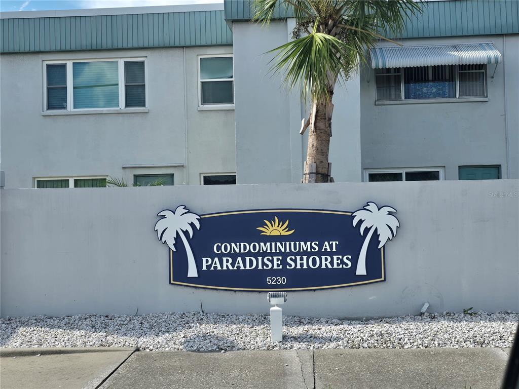 Property for sale at 5267 81ST STREET N UNIT 5, ST PETERSBURG, FL, 33709