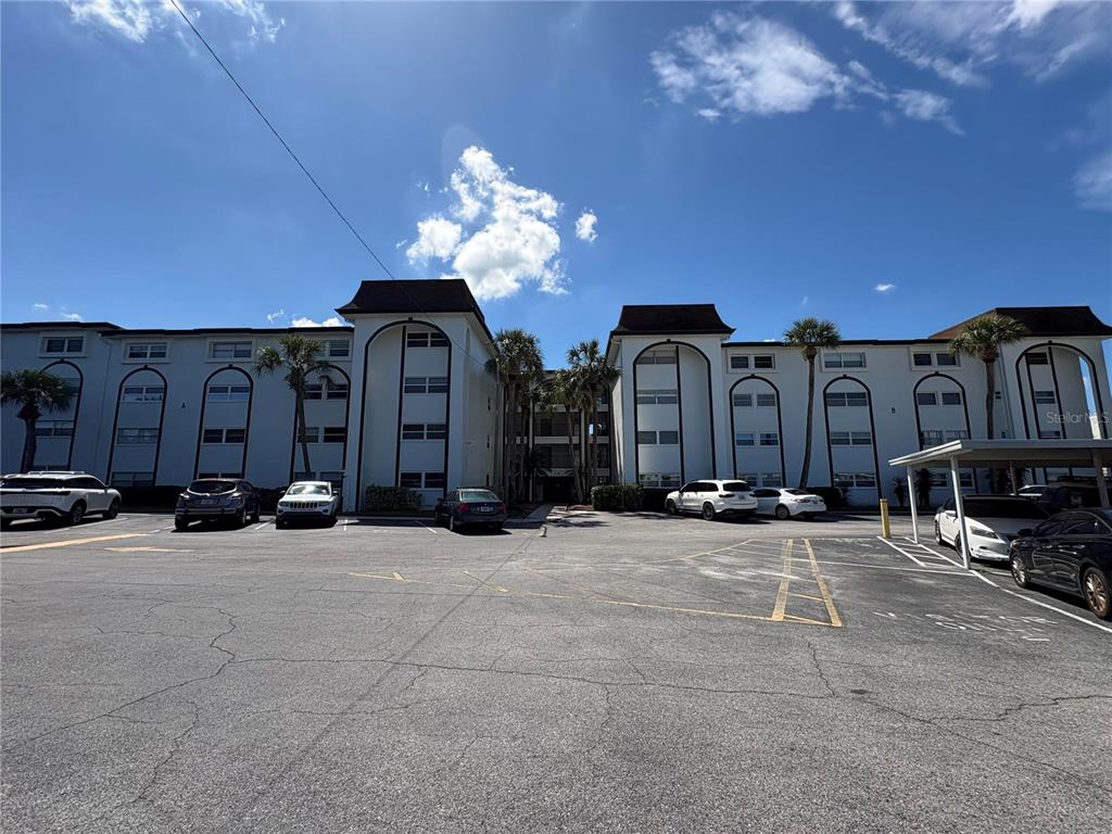 Property for sale at 2525 W BAY DRIVE UNIT C34, LARGO, FL, 33770
