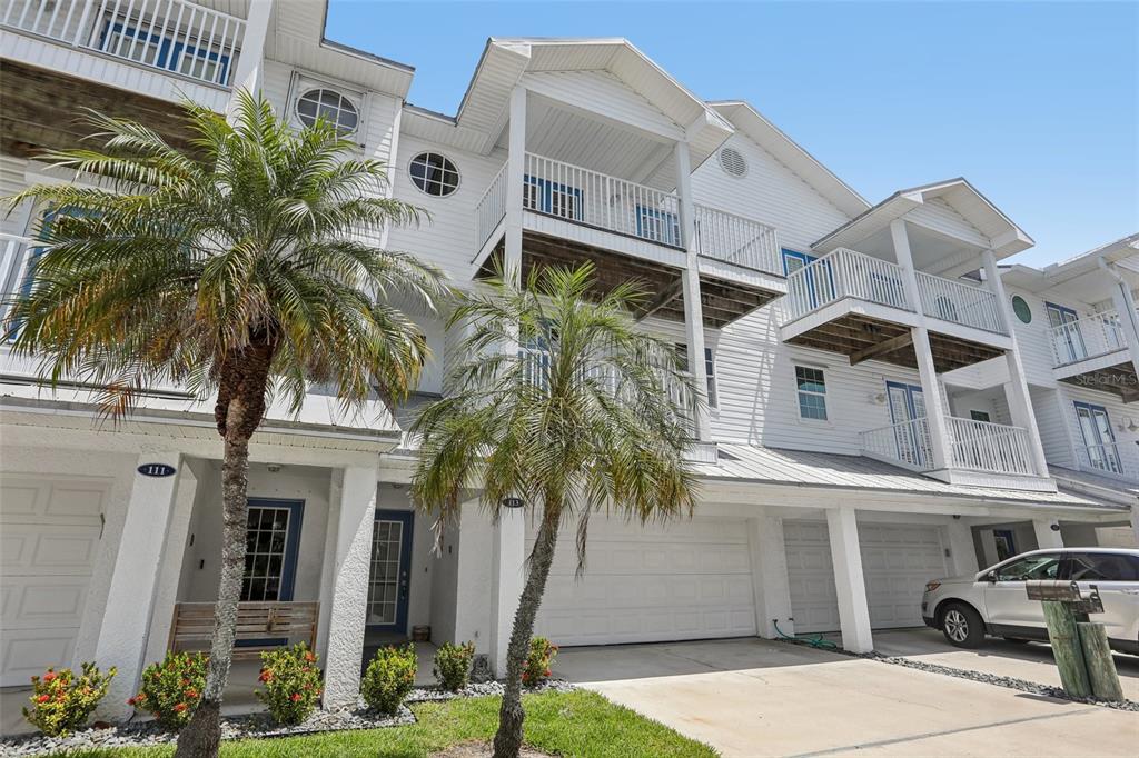 Property for sale at 113 YACHT CLUB CIRCLE, NORTH REDINGTON BEACH, FL, 33708