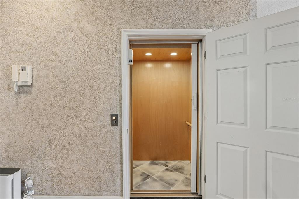 Property for sale at 113 YACHT CLUB CIRCLE, NORTH REDINGTON BEACH, FL, 33708
