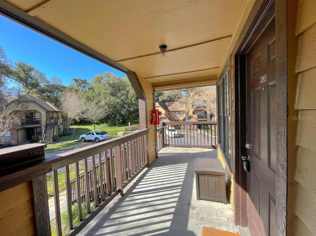 Property for sale at 320 FORESTWAY CIRCLE UNIT 205, ALTAMONTE SPRINGS, FL, 32701