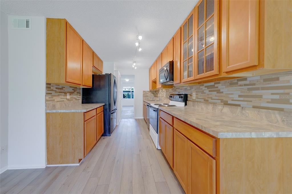 Property for sale at 5090 BAY STREET NE UNIT 124, ST PETERSBURG, FL, 33703