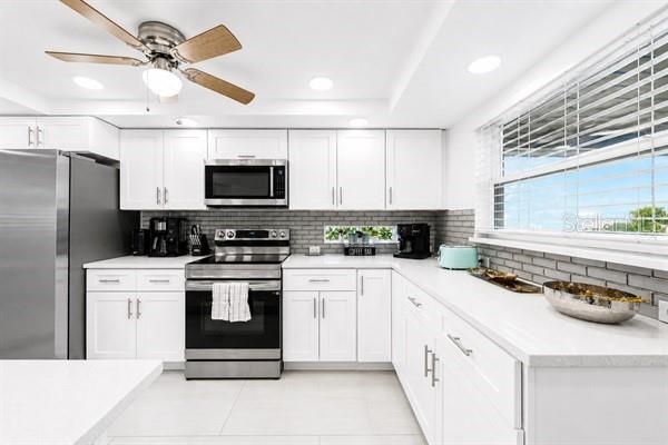Property for sale at 11355 2ND STREET E, TREASURE ISLAND, FL, 33706