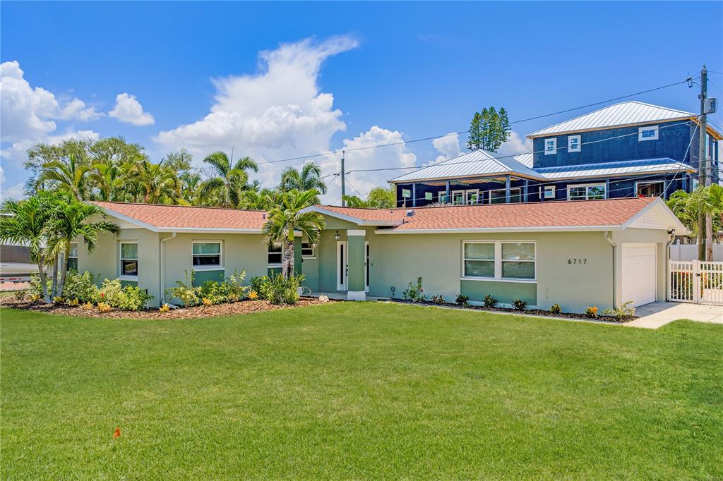 Property for sale at 6717 CARDINAL DRIVE S, ST PETERSBURG, FL, 33707