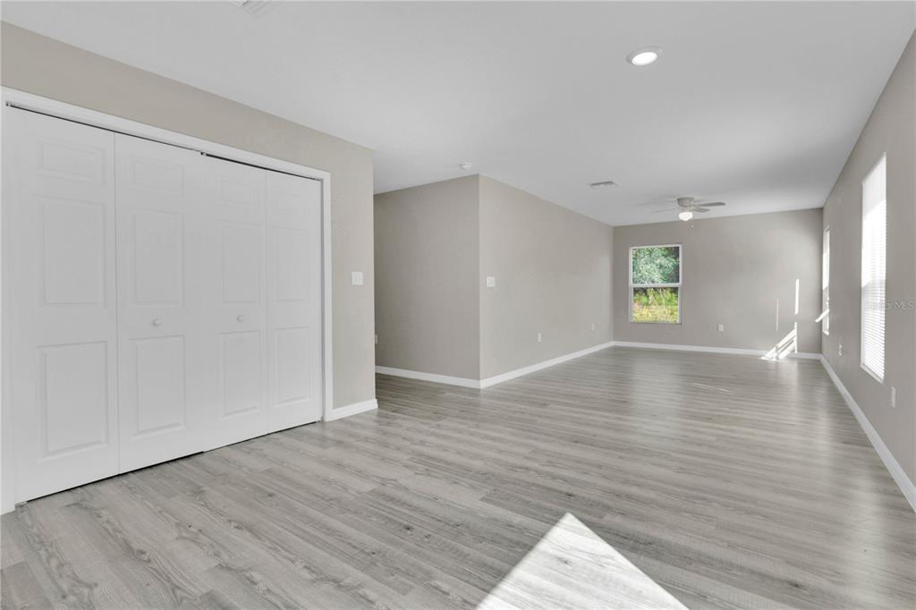 Open-Concept Living and Dinning Area