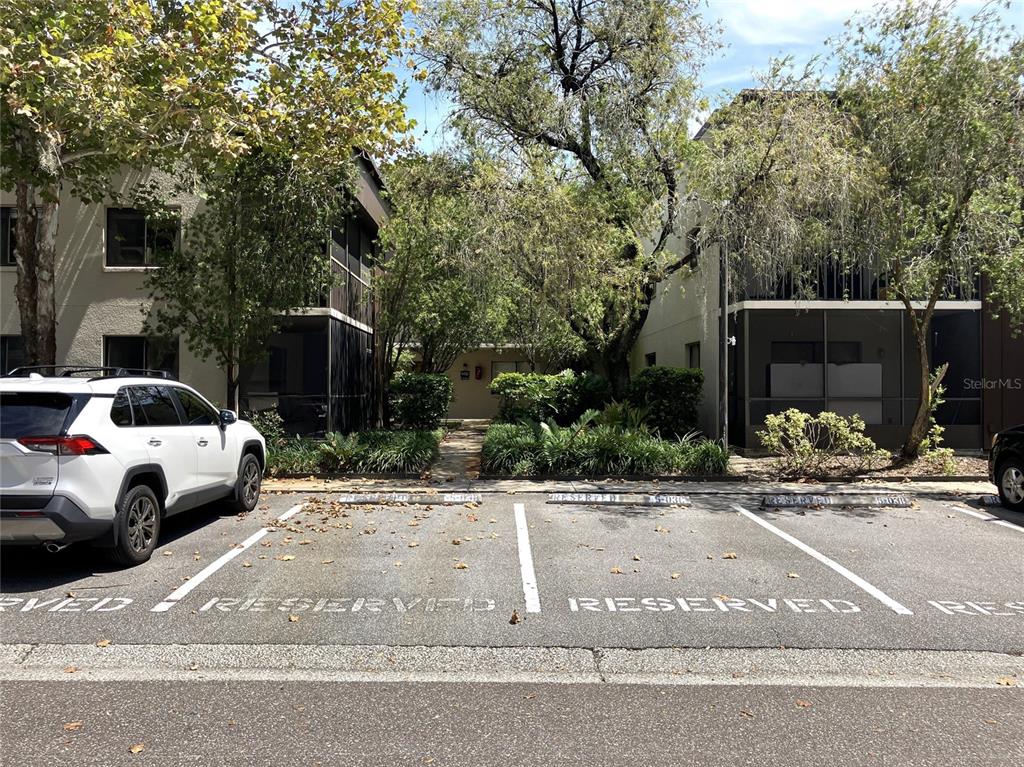 Property for sale at 11703 RAINTREE VILLAGE BOULEVARD UNIT B, TEMPLE TERRACE, FL, 33617