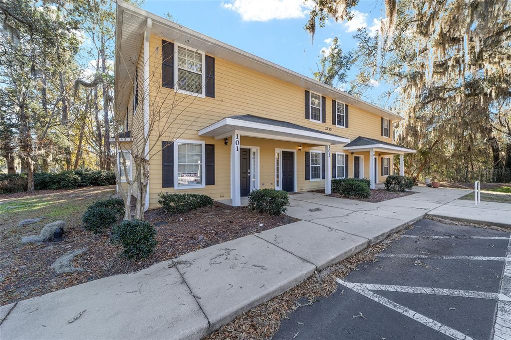 Property for sale at 2915 SW 35TH PLACE UNIT 102, GAINESVILLE, FL, 32608
