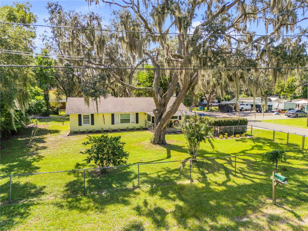 Property for sale at 1402 E VOORHIS AVENUE, DELAND, FL, 32724
