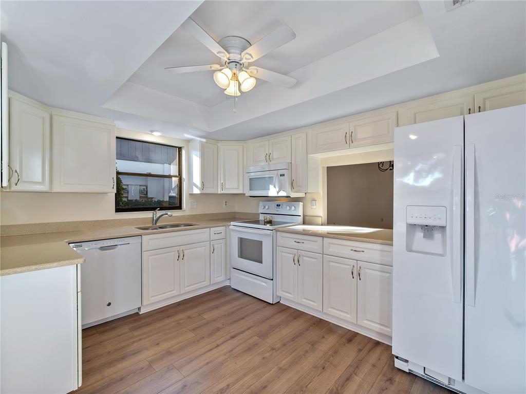 Property for sale at 365 OAK HILL WAY UNIT 32, SARASOTA, FL, 34232