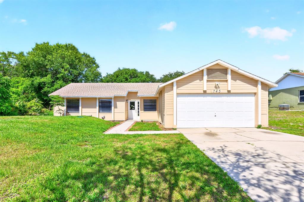 Welcome to this well-cared-for and MOVE-IN READY 3-bedroom, 2-bath home in Deltona Lakes, where thoughtful updates, a spacious layout, and the freedom of NO HOA create the perfect place to call home.