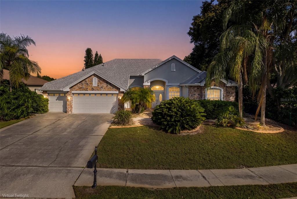 Front of Home w/Virtual Twilight