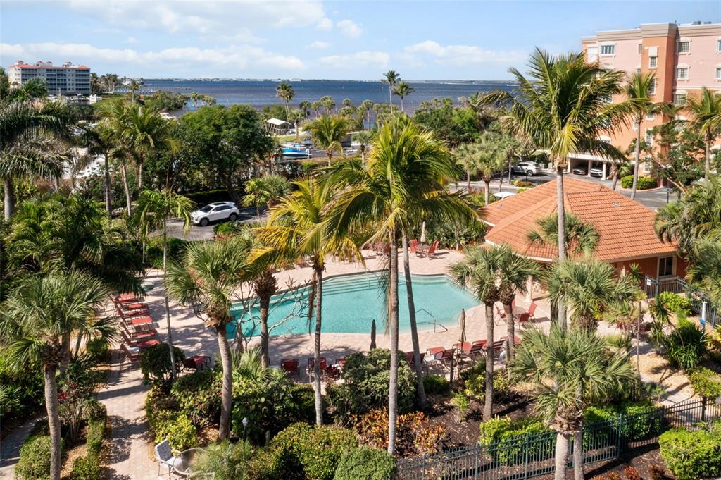 Property for sale at 14815 LAGUNA DRIVE UNIT 702, FORT MYERS, FL, 33908