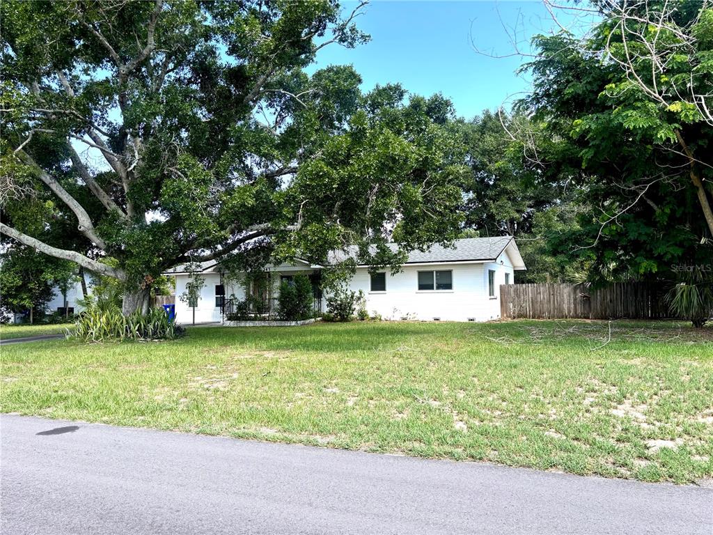 Property for sale at 347 S 2ND STREET, EAGLE LAKE, FL, 33839