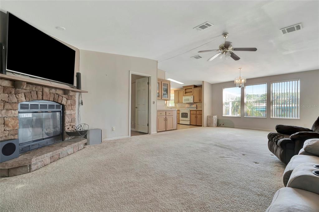Property for sale at 1128 FOREST LANE, TAVARES, FL, 32778