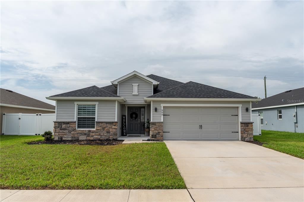 Property for sale at 909 MONTGOMERY LANE, POLK CITY, FL, 33868