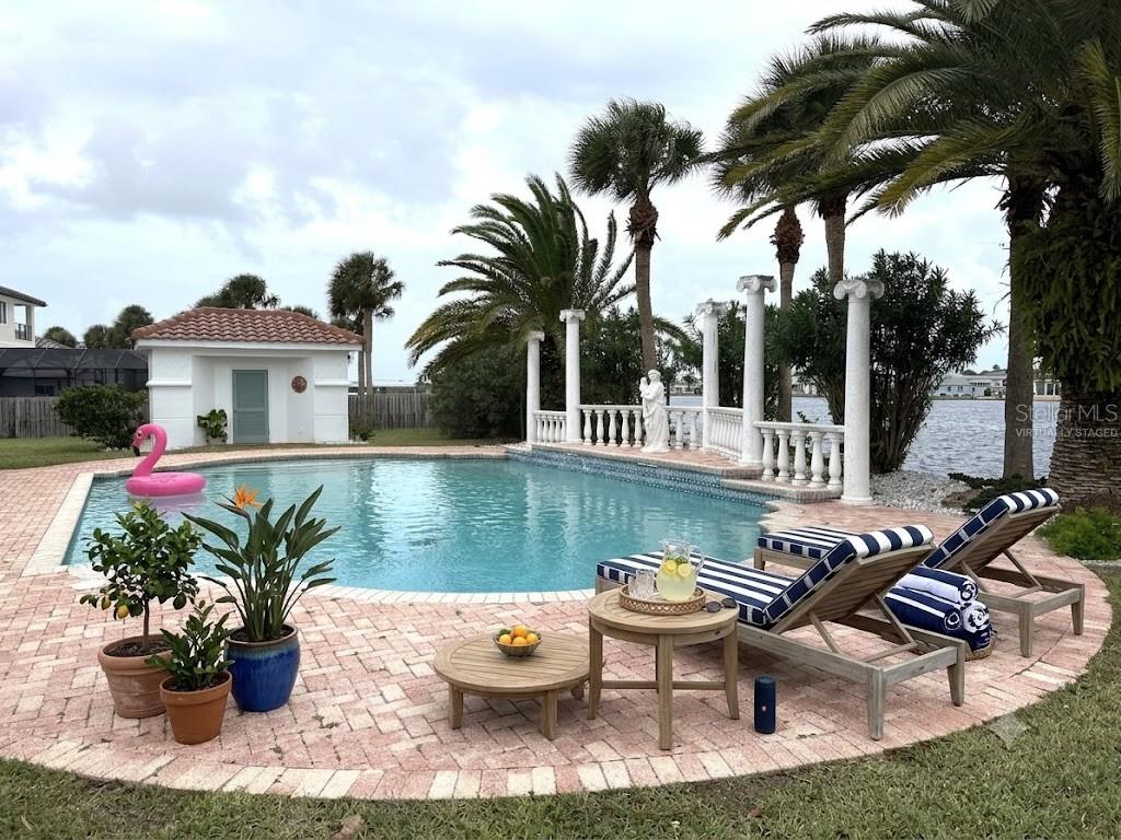 Virtually Staged Paradise