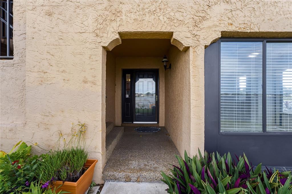 Property for sale at 10142 SEMINOLE ISLAND DRIVE, LARGO, FL, 33773
