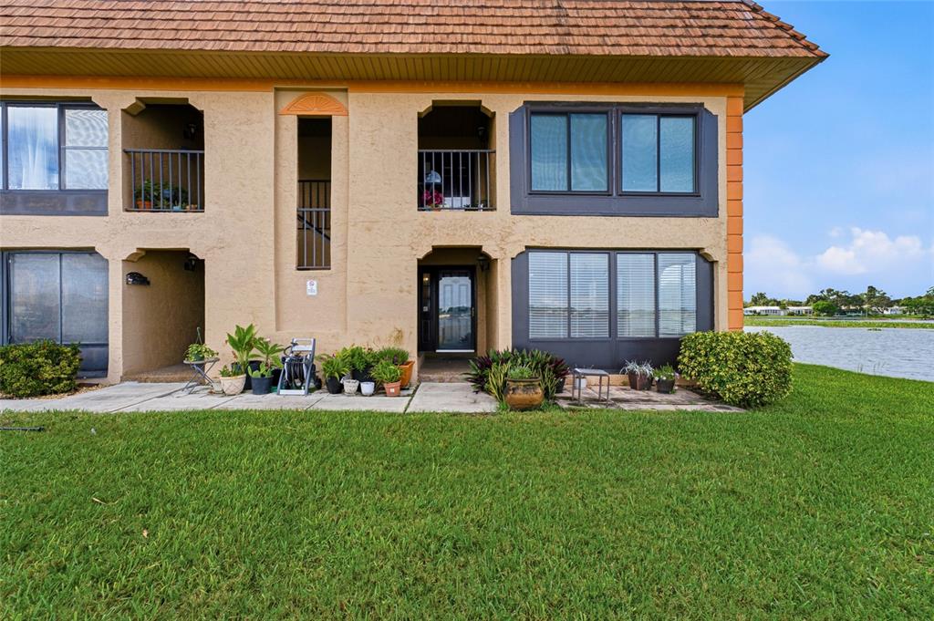 Property for sale at 10142 SEMINOLE ISLAND DRIVE, LARGO, FL, 33773
