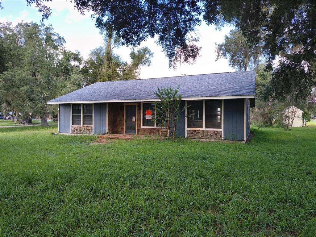 Property for sale at 5125 LAKEWOOD DRIVE, DADE CITY, FL, 33523