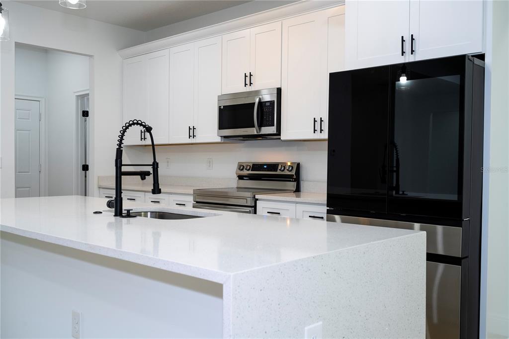 Property for sale at 19659 MEREDITH PARKWAY, ORLANDO, FL, 32833