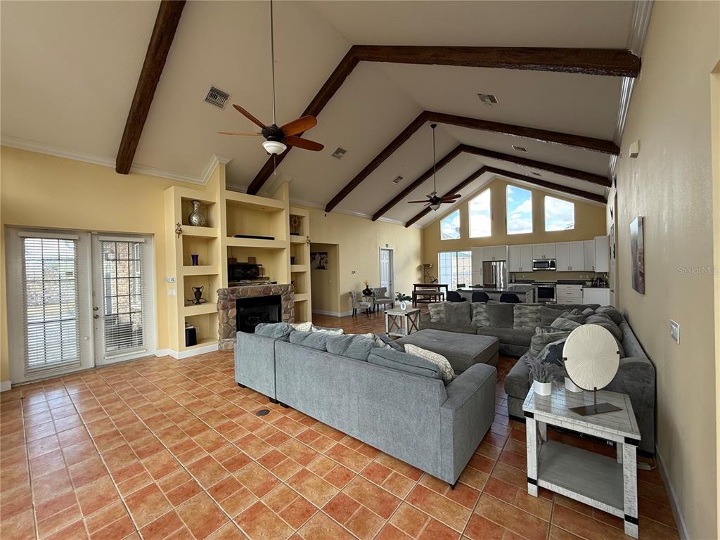 Property for sale at 186 S BEAR POINTE DRIVE, LAKE PLACID, FL, 33852