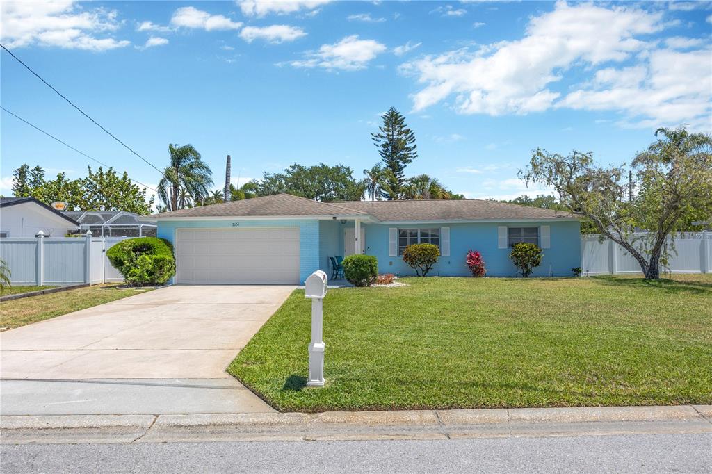 Property for sale at 2155 EDYTHE DR, DUNEDIN, FL, 34698