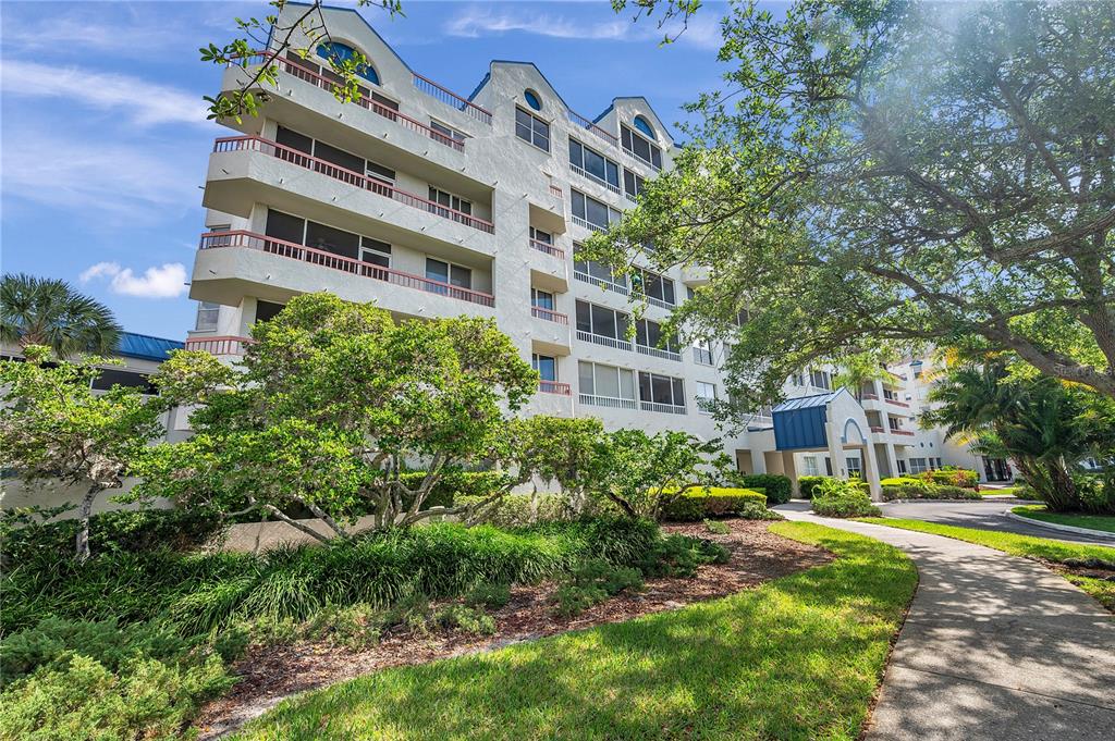 Property for sale at 2333 FEATHER SOUND DRIVE UNIT B307, CLEARWATER, FL, 33762