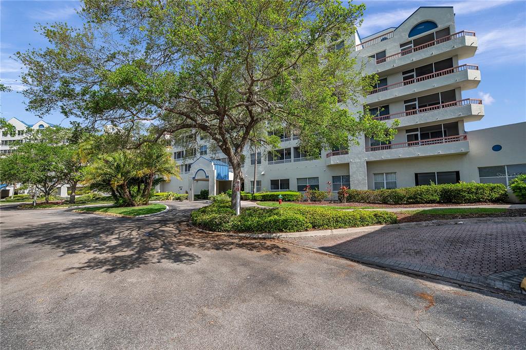 Property for sale at 2333 FEATHER SOUND DRIVE UNIT B307, CLEARWATER, FL, 33762