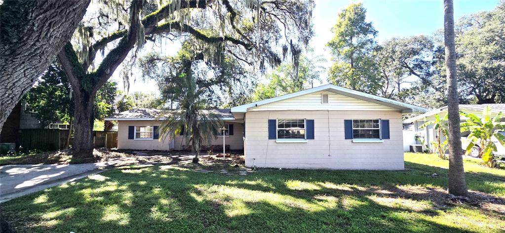 Property for sale at 1921 SYLVESTER ROAD, LAKELAND, FL, 33803