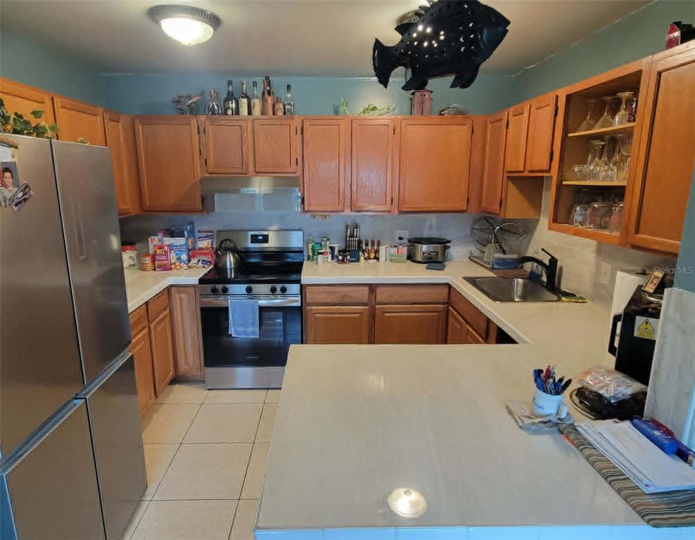 Property for sale at 8446 WAVERLY ROAD N, ST PETERSBURG, FL, 33702
