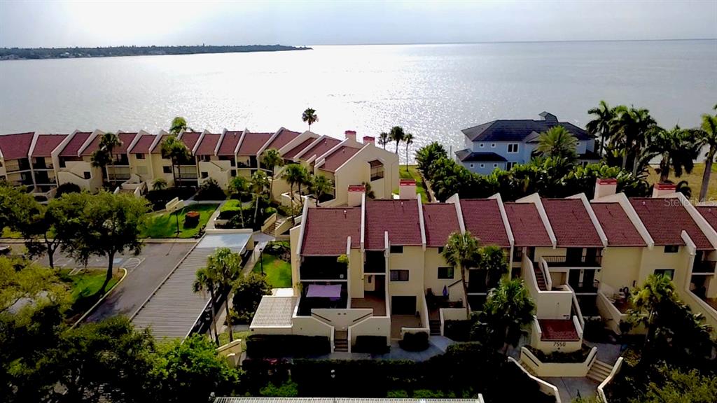 Property for sale at 7550 SUNSHINE SKYWAY LANE S UNIT P11, ST PETERSBURG, FL, 33711