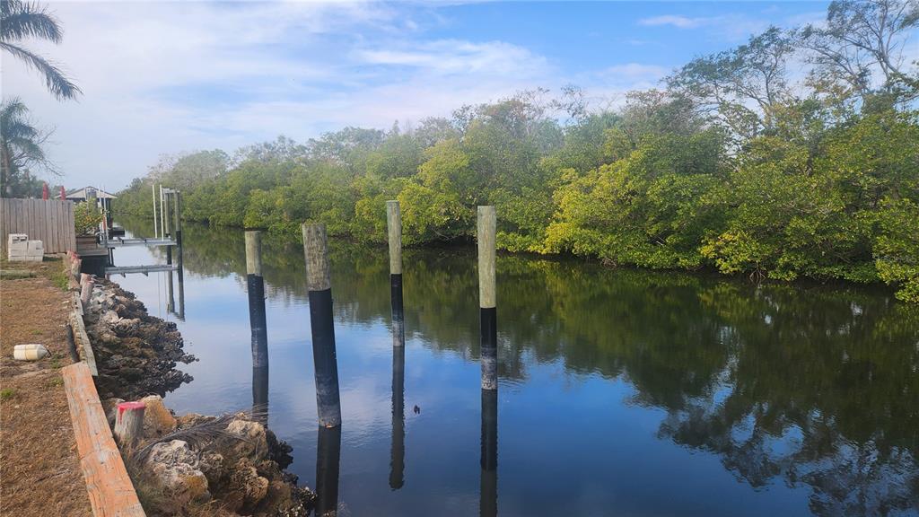Property for sale at 3203 W SHELL POINT ROAD, RUSKIN, FL, 33570