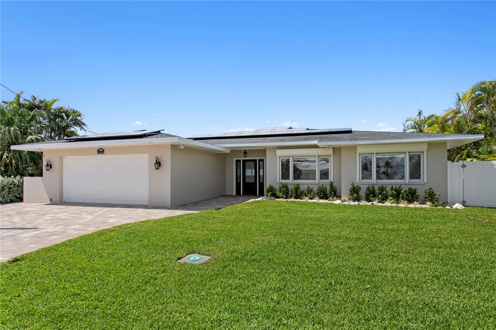 Property for sale at 7989 CAUSEWAY BOULEVARD N, ST PETERSBURG, FL, 33707