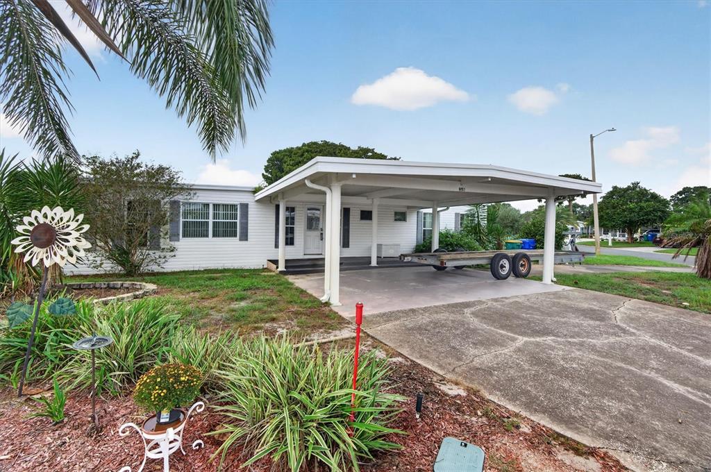 Property for sale at 953 TODD WAY, TAVARES, FL, 32778