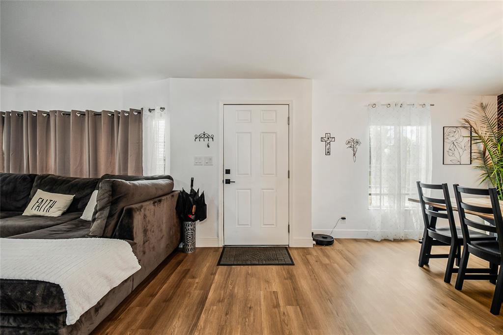 Property for sale at 3728 SILVER LAKE DRIVE, KISSIMMEE, FL, 34744