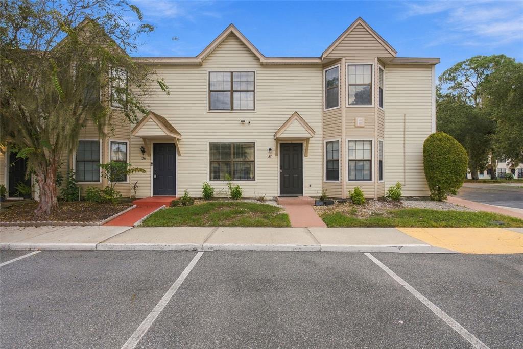 Property for sale at 2302 MAKI ROAD UNIT 37, PLANT CITY, FL, 33563