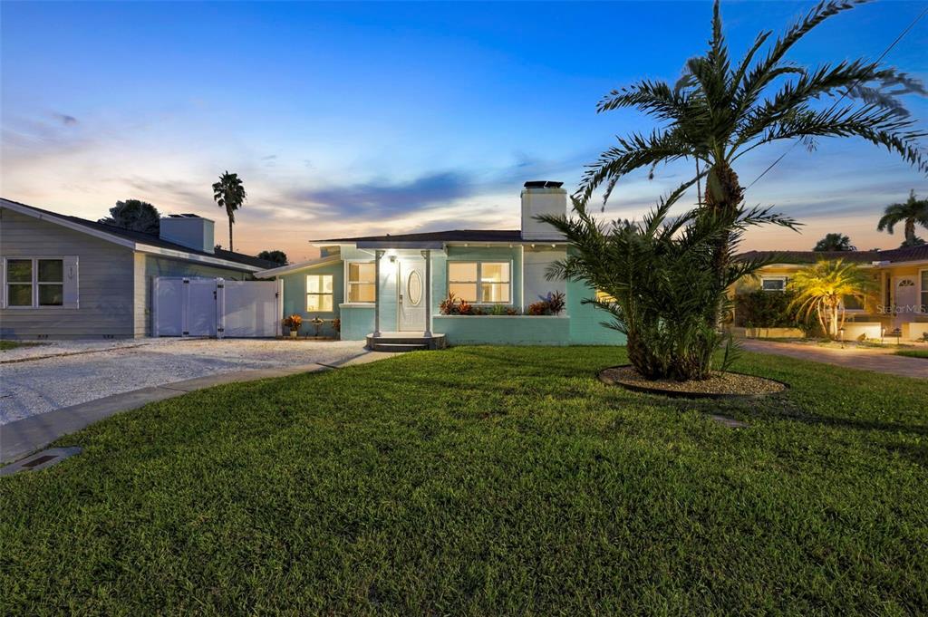 Property for sale at 15424 2ND STREET E, MADEIRA BEACH, FL, 33708
