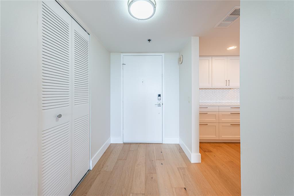 Property for sale at 6322 PALMA DEL MAR BOULEVARD S UNIT 705, ST PETERSBURG, FL, 33715