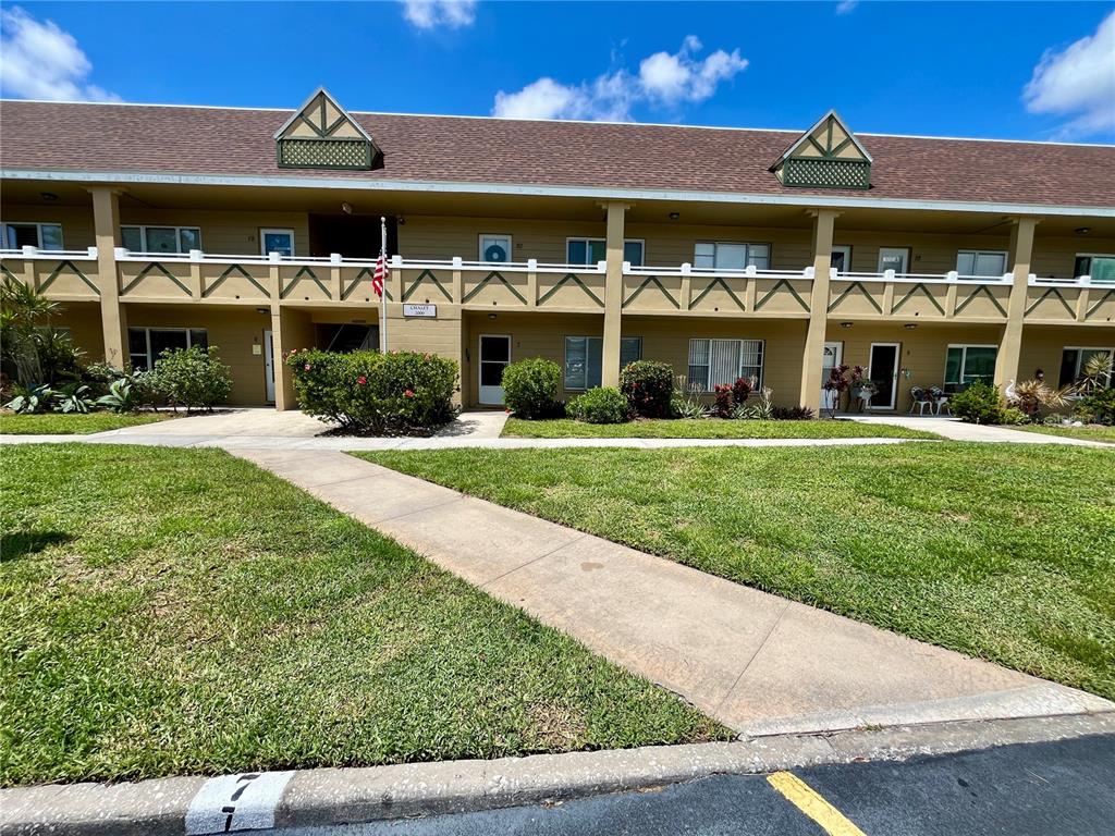 Property for sale at 2000 WORLD PARKWAY BOULEVARD UNIT 7, CLEARWATER, FL, 33763