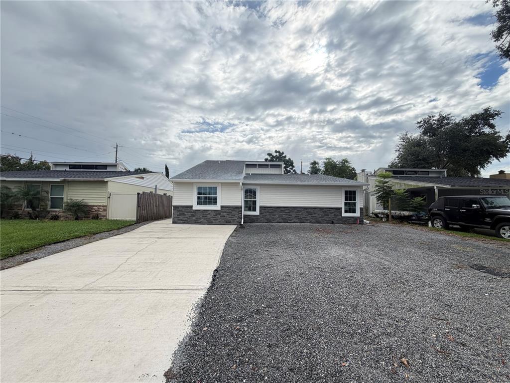 Property for sale at 4610 DEVON AVENUE, LAKELAND, FL, 33813