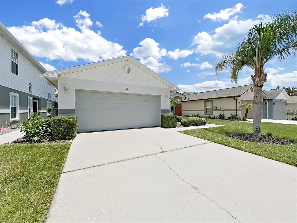Property for sale at 6122 GENTLE BEN CIRCLE, WESLEY CHAPEL, FL, 33544