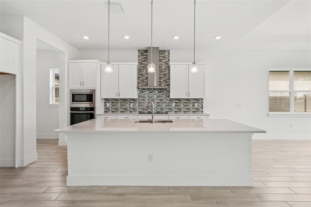 Photos of similar floorplans, not pictures of actual home.