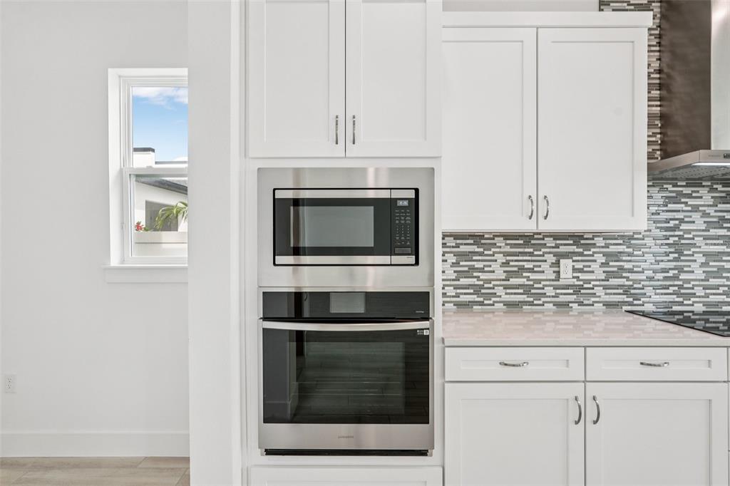 Photos of similar floorplans, not pictures of actual home.