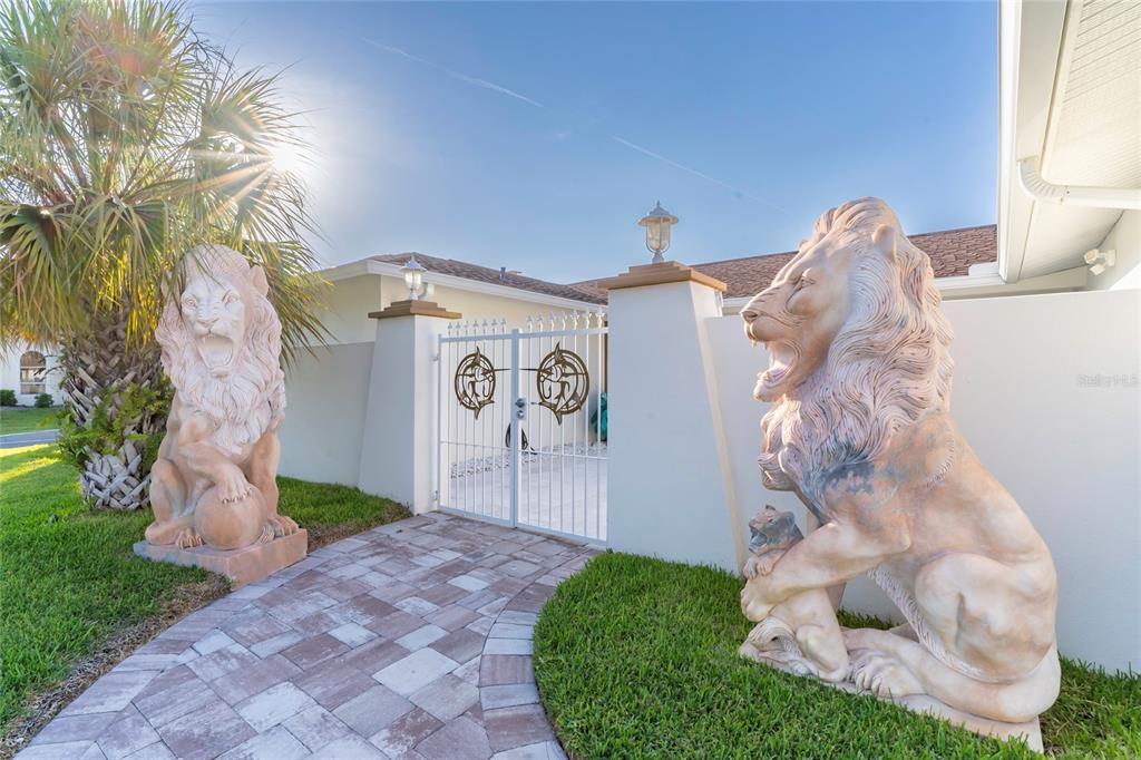Property for sale at 320 HARBOR PASSAGE, CLEARWATER, FL, 33767