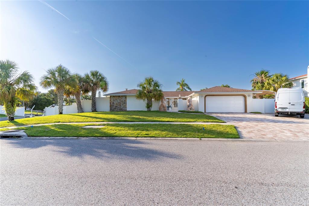 Property for sale at 320 HARBOR PASSAGE, CLEARWATER, FL, 33767