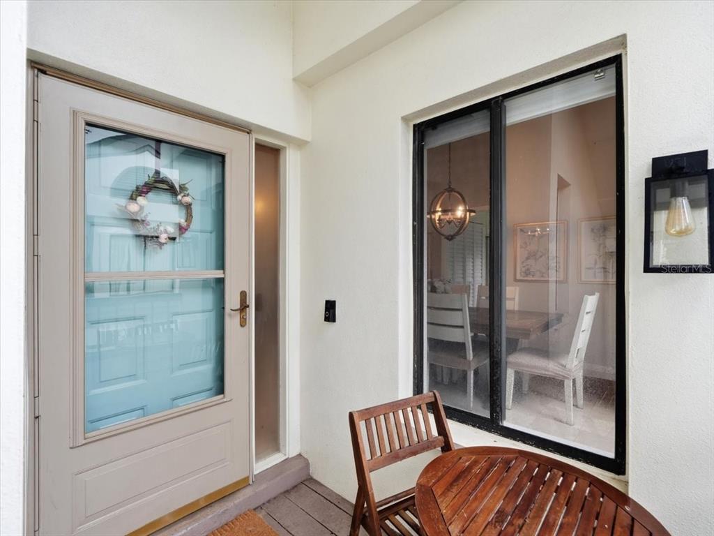 Private Front Entry/ Porch