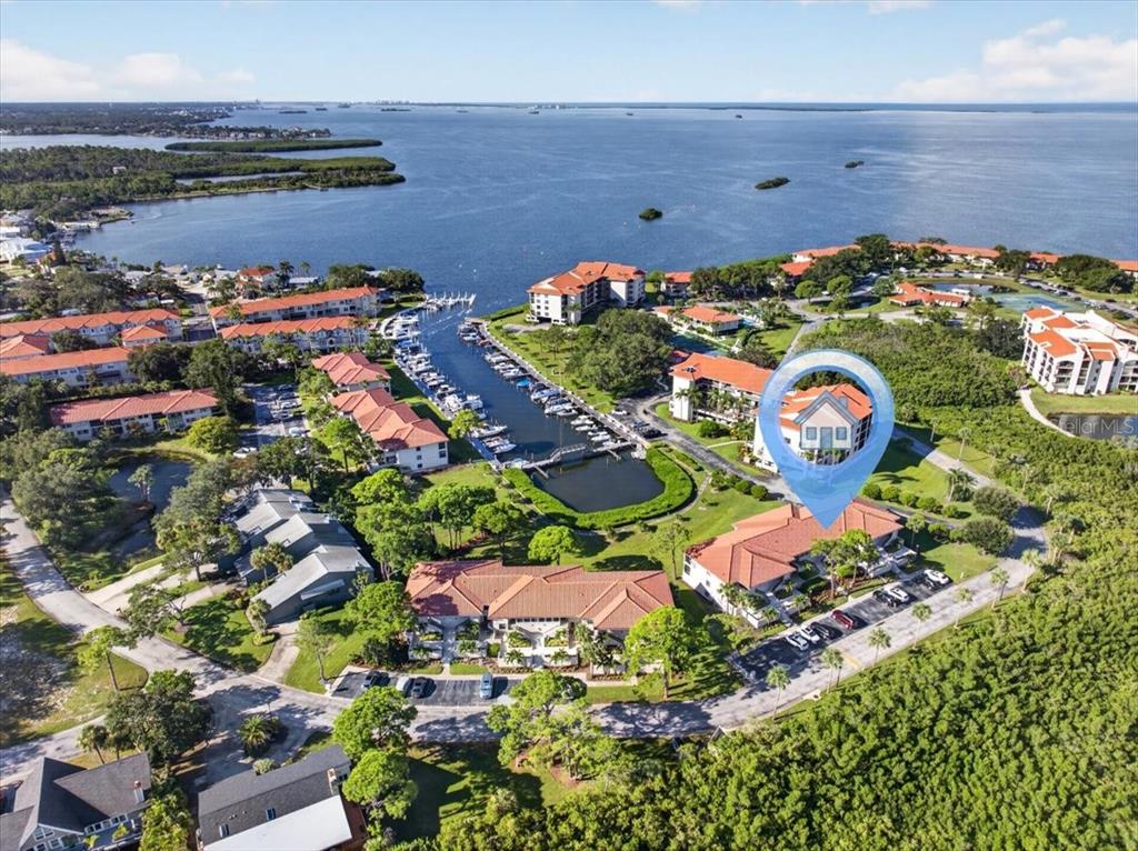 Welcome to refined waterfront resort-style living at 1805 Mariner Dr #51 in Tarpon Springs, Florida.