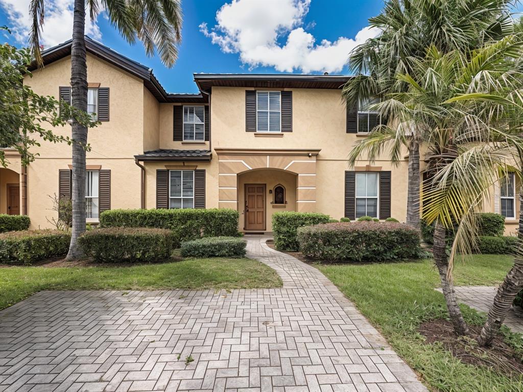 Property for sale at 220 TERRA LAGO STREET, DAVENPORT, FL, 33897